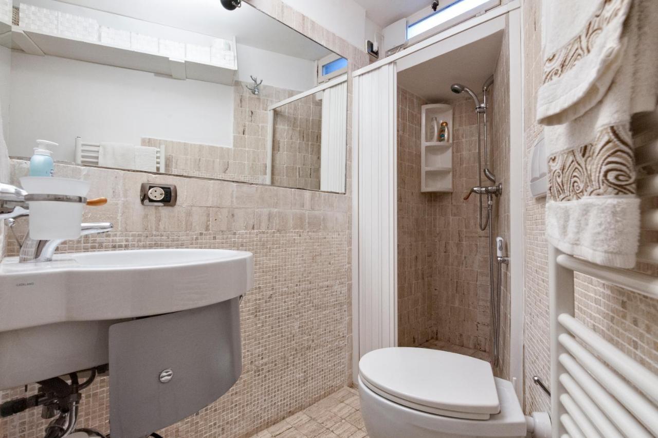 Casa Dell'Arco Old Town - Sit Apartment Lecce Buitenkant foto